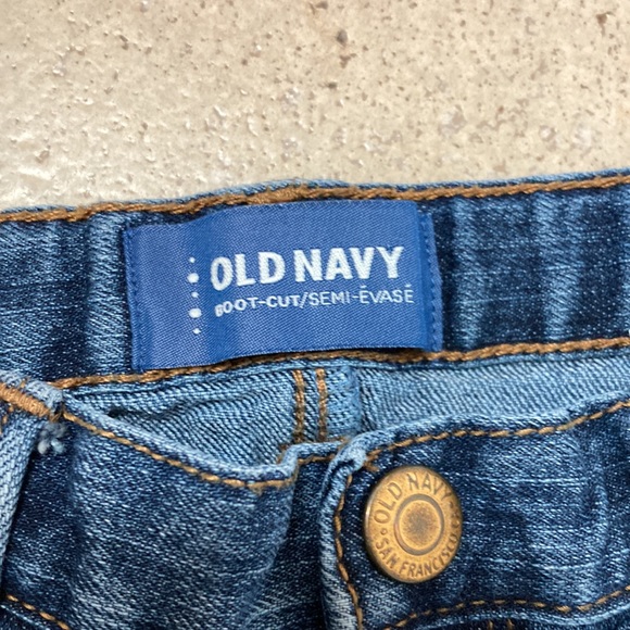 Old navy boot cut jeans, size 3T - Picture 2 of 7